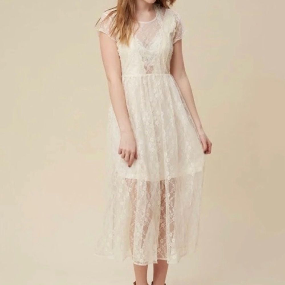 UMGEE feminine lace midi DRESS SIZE L